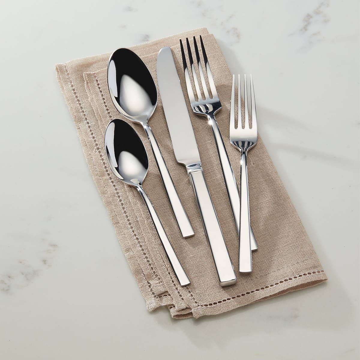 Cole 65 Piece Flatware Set