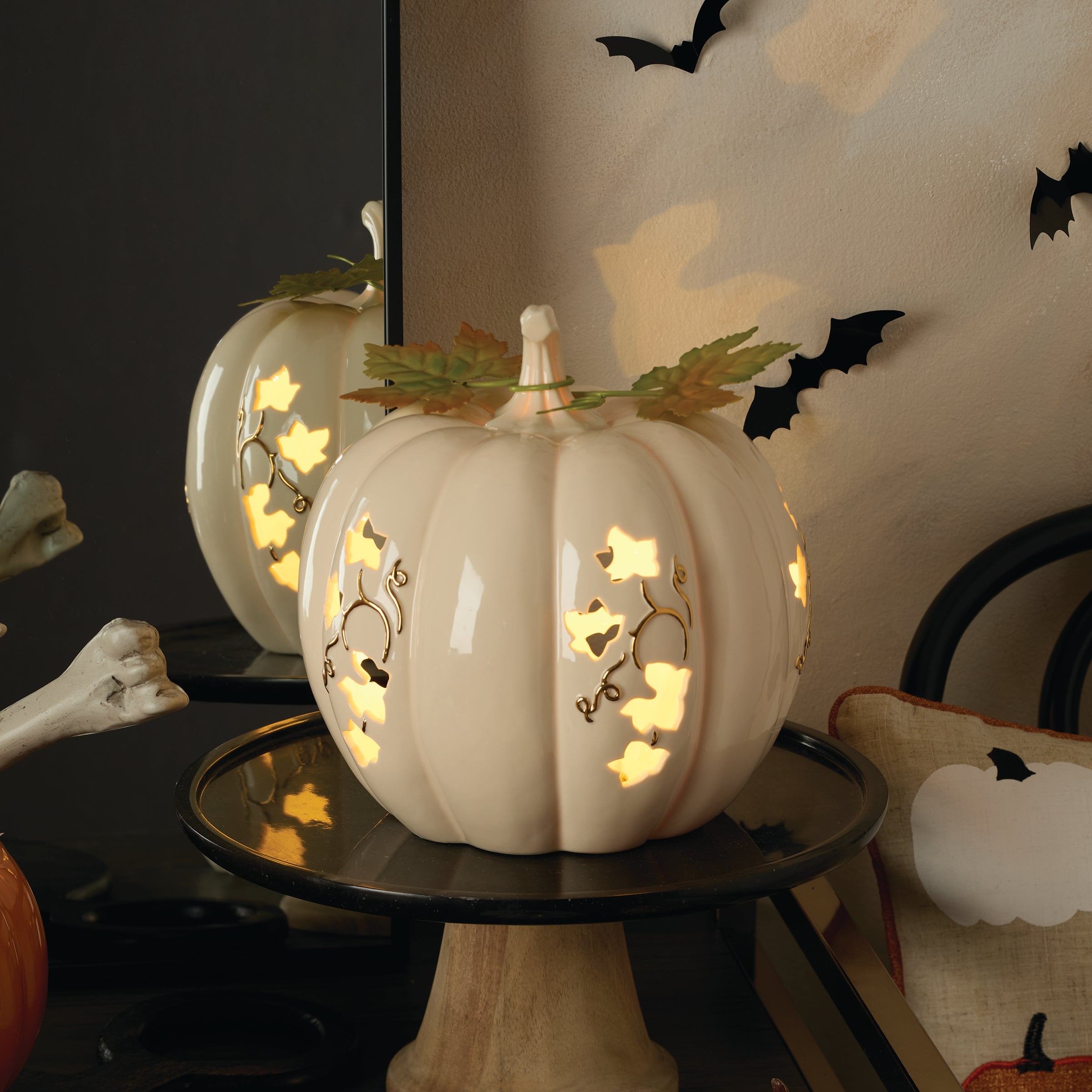 Pierced Lit Pumpkin Round
