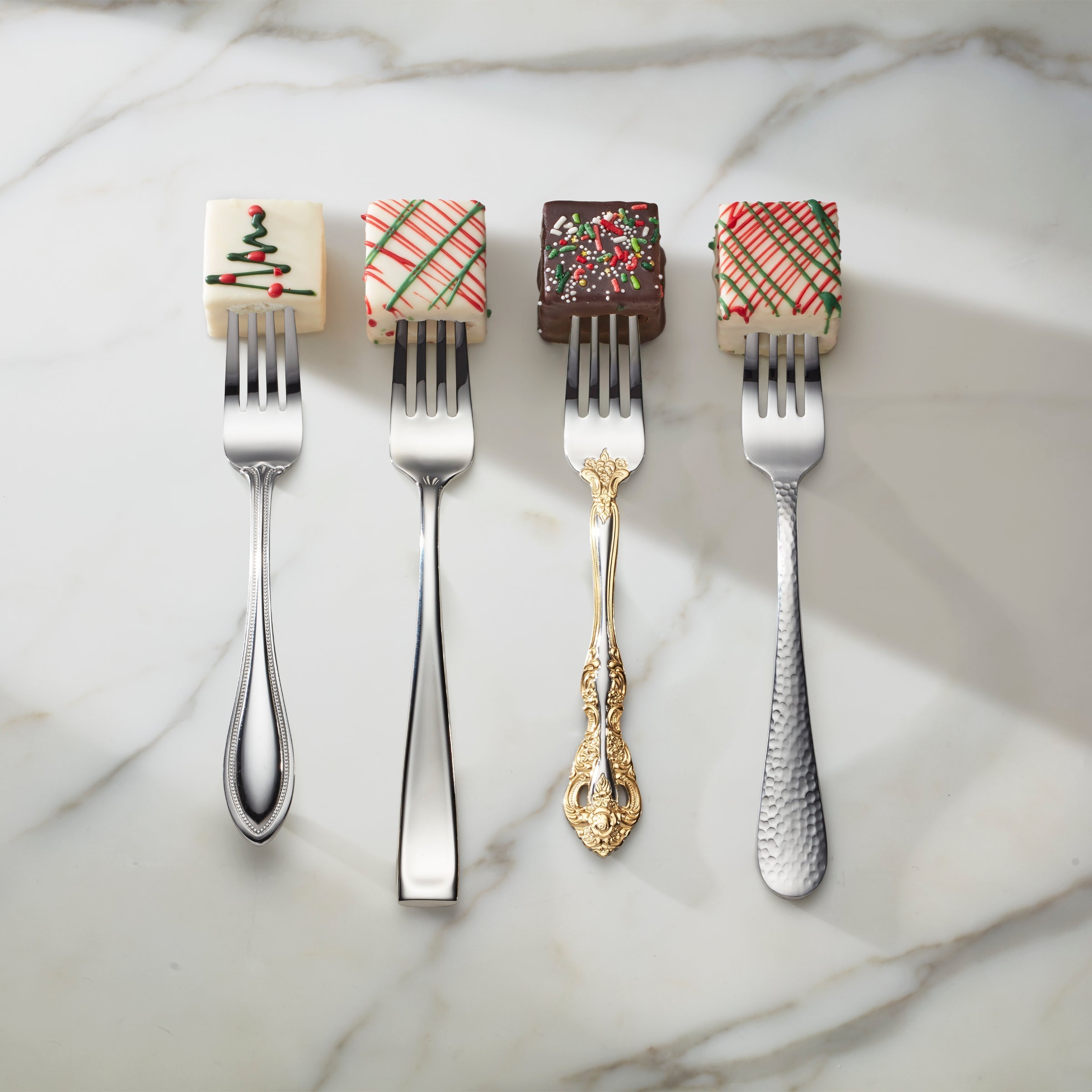 Tibet 45 Piece Flatware Set