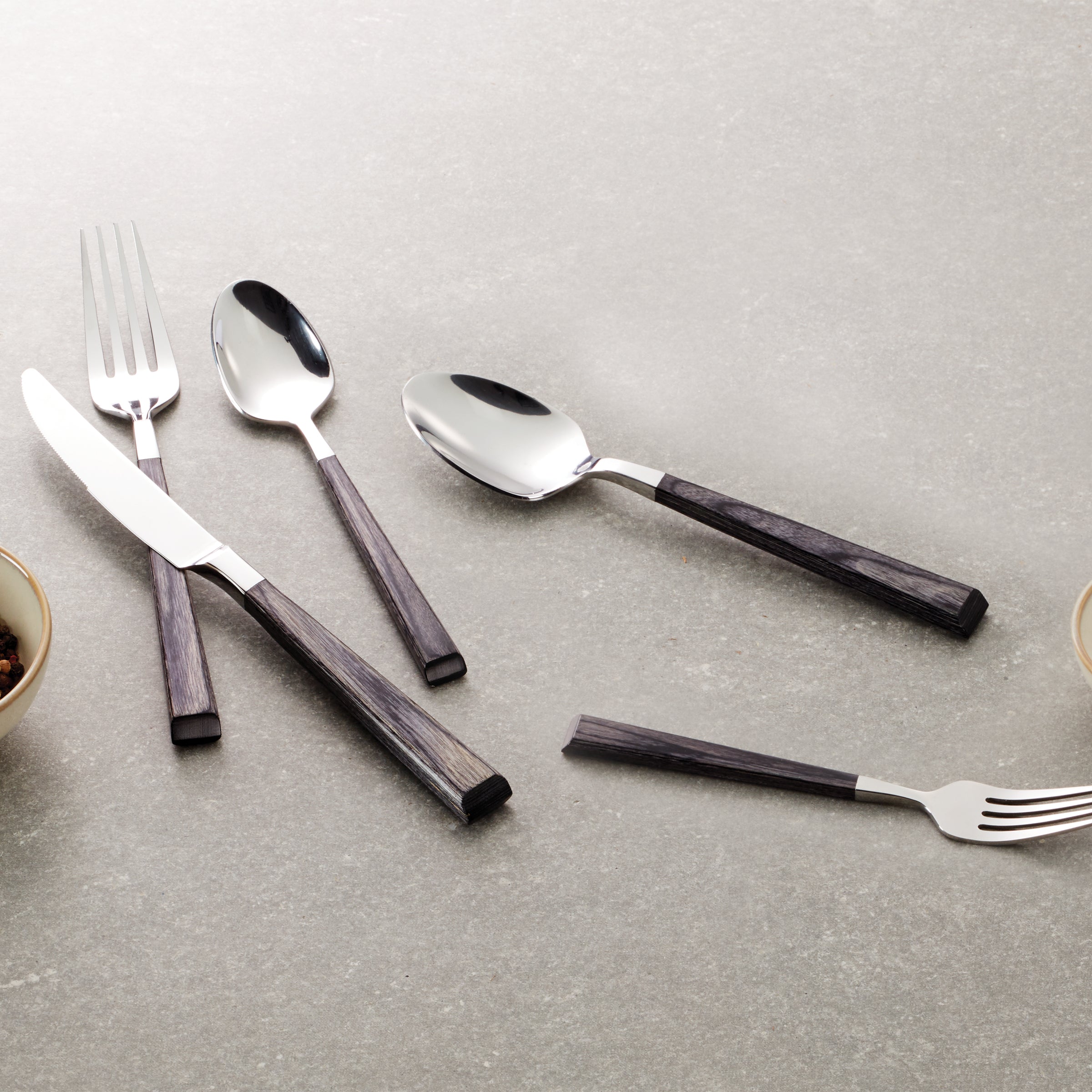 Coronado Charcoal 5 Piece Place Setting