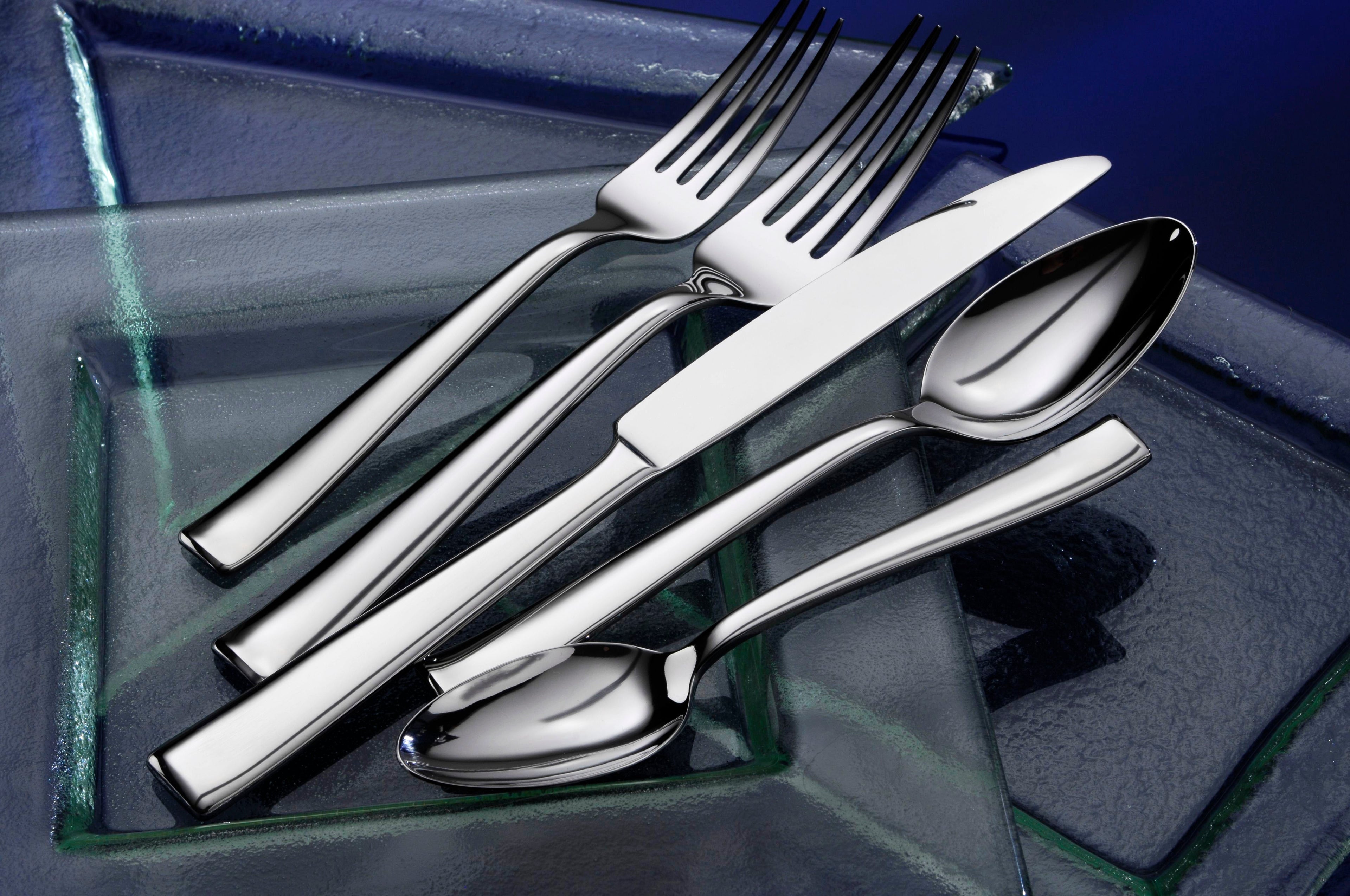 Monolith 20 Piece Flatware Set